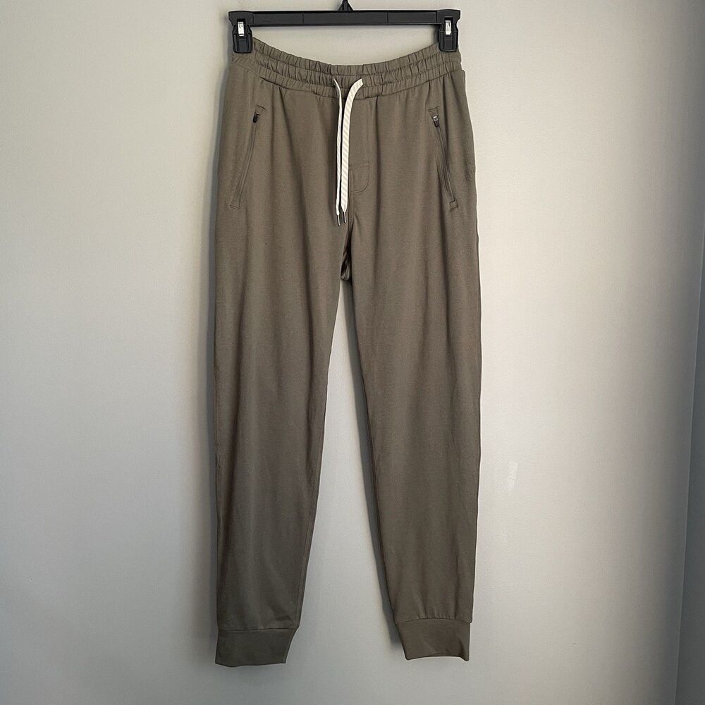Vuori Ponto Performance Joggers V438 Men's Size M Green Draw String Pants Logo
